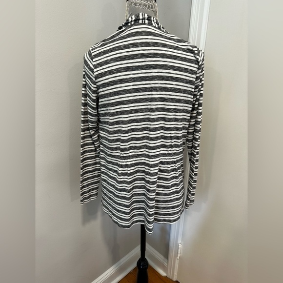 LL BEAN Women’s Lightweight Stripes Small Shawl Collared Open Cardigan. - Picture 2 of 12